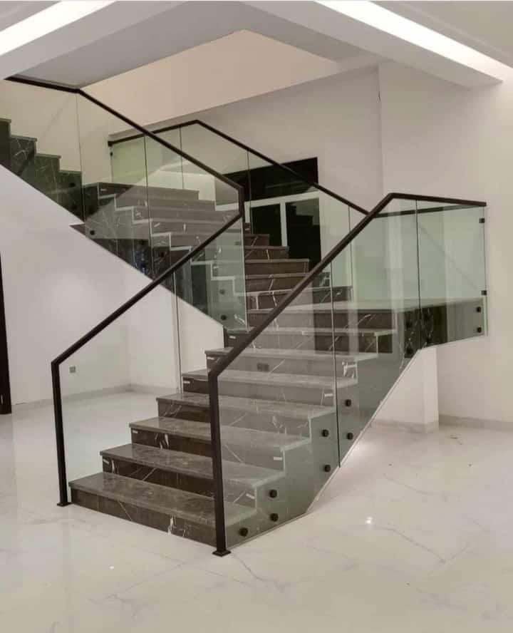زجاج سيكوريت في الرياض