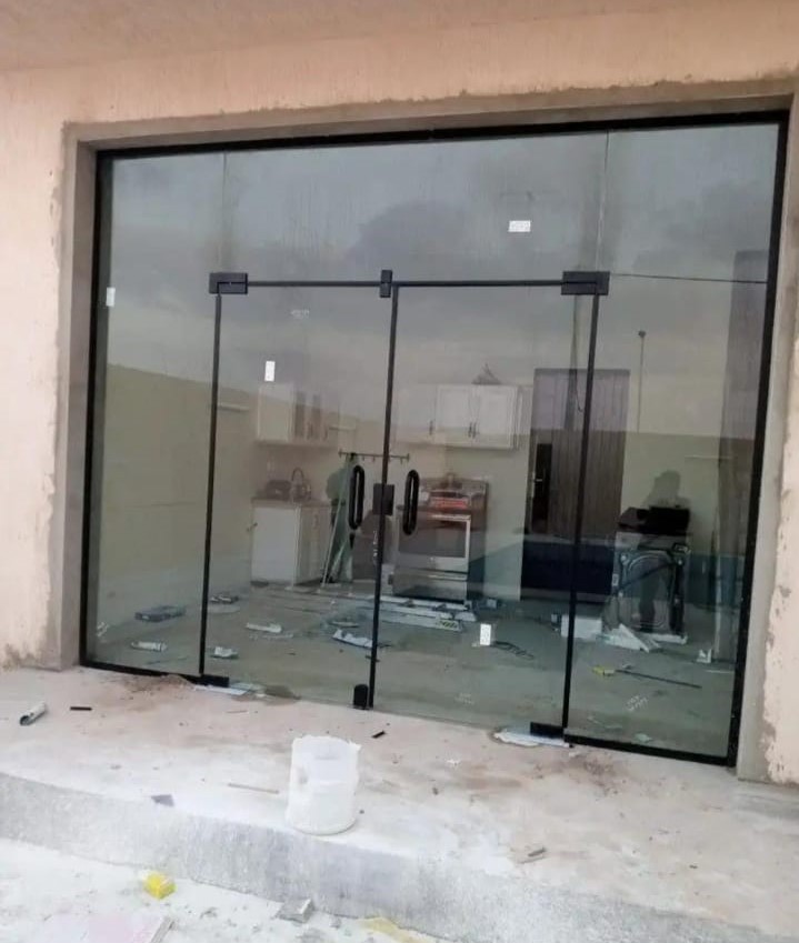 زجاج سيكوريت في الرياض